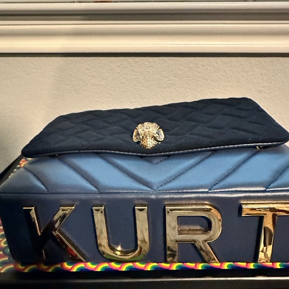 Kurt Geiger Kensington - Picture 2 of 6